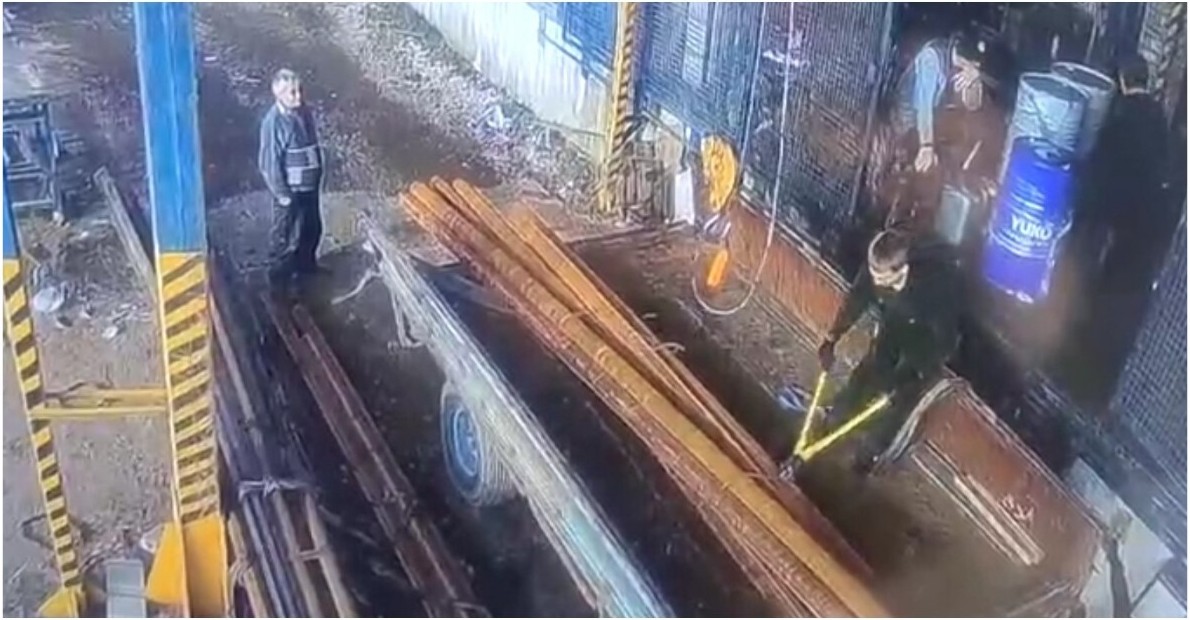 Грузчик на несколько секунд превратился в акробата - «Клуб - Юмора»