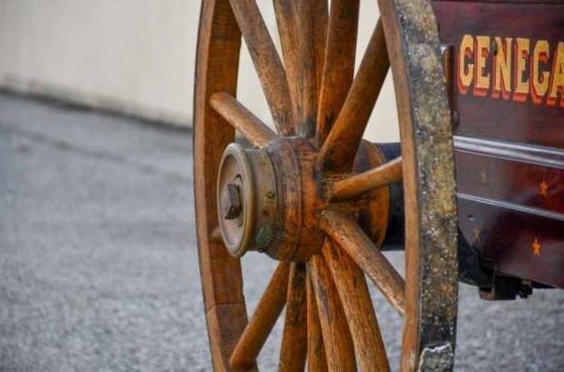 Button & Co. 1856 — старинная пожарная повозка с ручной помпой (20 фото) - «Клуб - Юмора»