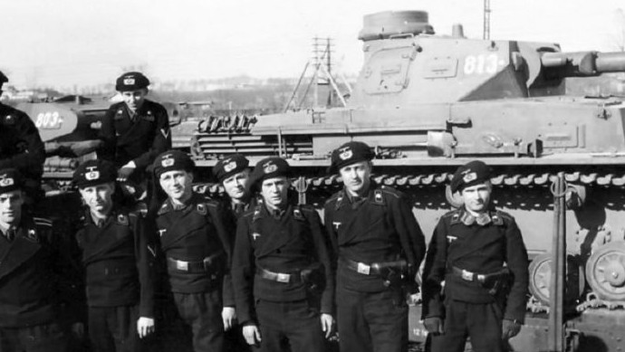 Почему немецкие танкисты во время Второй мировой войны не носили шлемофоны - «Клуб - Юмора»