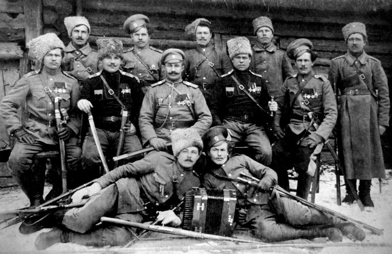 Почему противников «красных» называли «белыми» - «Клуб - Юмора»