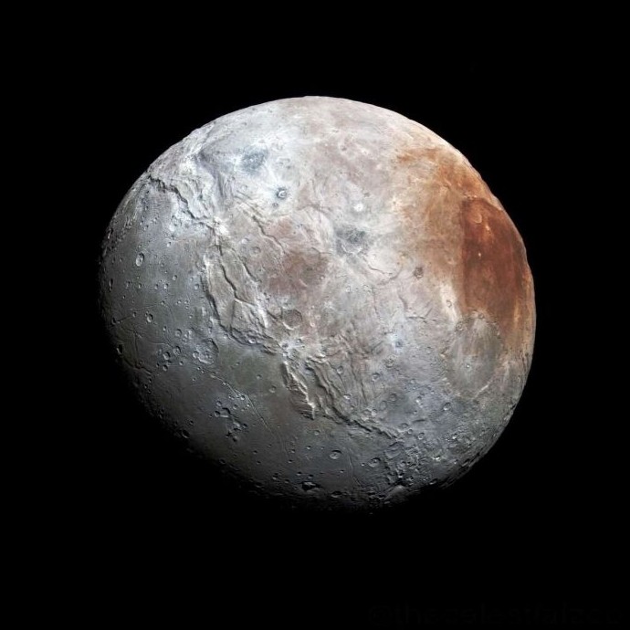 Почему у спутника Плутона Харона красное пятно на северном полюсе - «Клуб - Юмора»