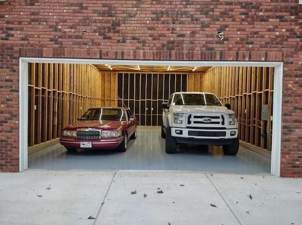Мужчине обязательно нужен свой гараж, даже если у него нет машины - «Клуб - Юмора»
