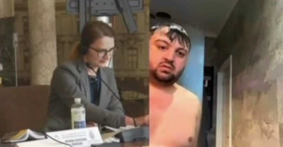 Румынский депутат подключился к онлайн-заседанию прямо из душа - «Клуб - Юмора»