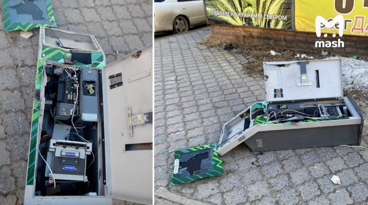 Вахтовик решил разобраться с игровым автоматом, после того как проиграл всю зарплату - «Клуб - Юмора»