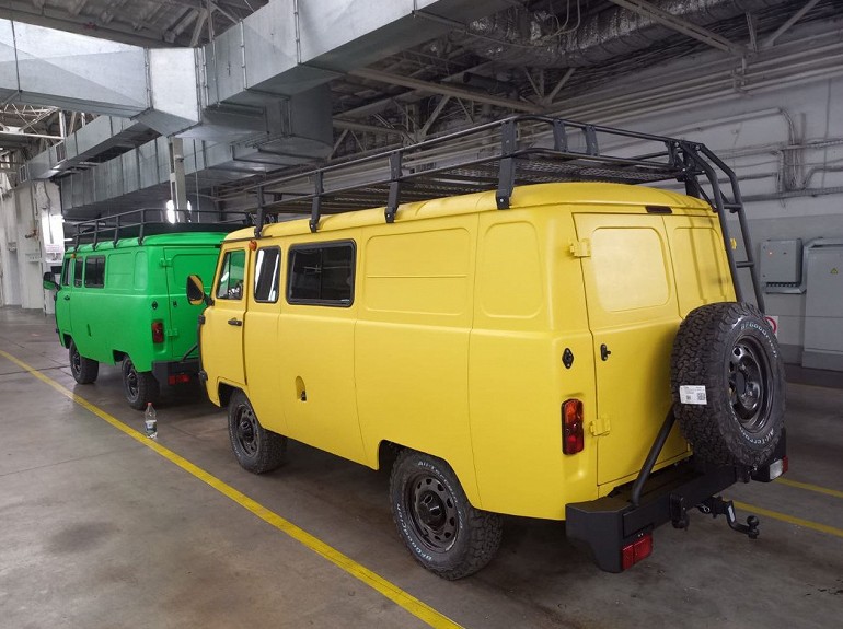 Юбилейная «Буханку» от УАЗ - «Клуб - Юмора»