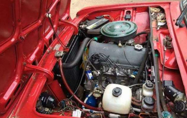 Почему советские автомобилисты считали двигатель ВАЗ-2103 от «Жигулей» лучшим - «Клуб - Юмора»