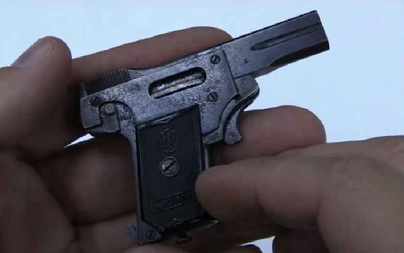 Самое маленькое серийное огнестрельное оружие - «Клуб - Юмора»