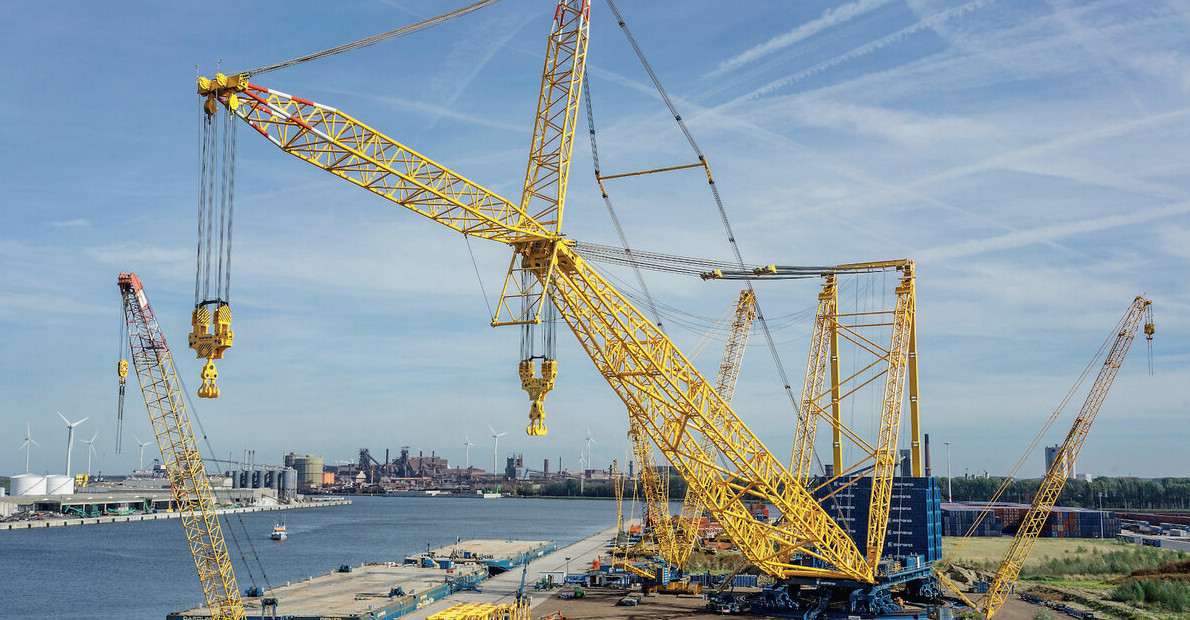 Гигантский кран Sarens SGC-250 - «Клуб - Юмора»