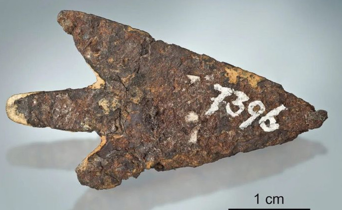 В Швейцарии найден сделанный из метеорита наконечник стрелы бронзового века - «Клуб - Юмора»