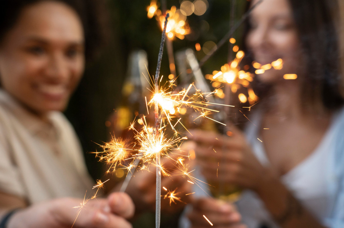 Почему «бенгальские огни» так называются - «Клуб - Юмора»