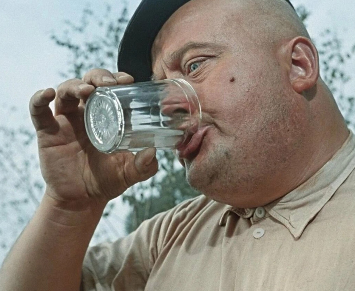 Какие витамины содержатся в водке - «Клуб - Юмора»