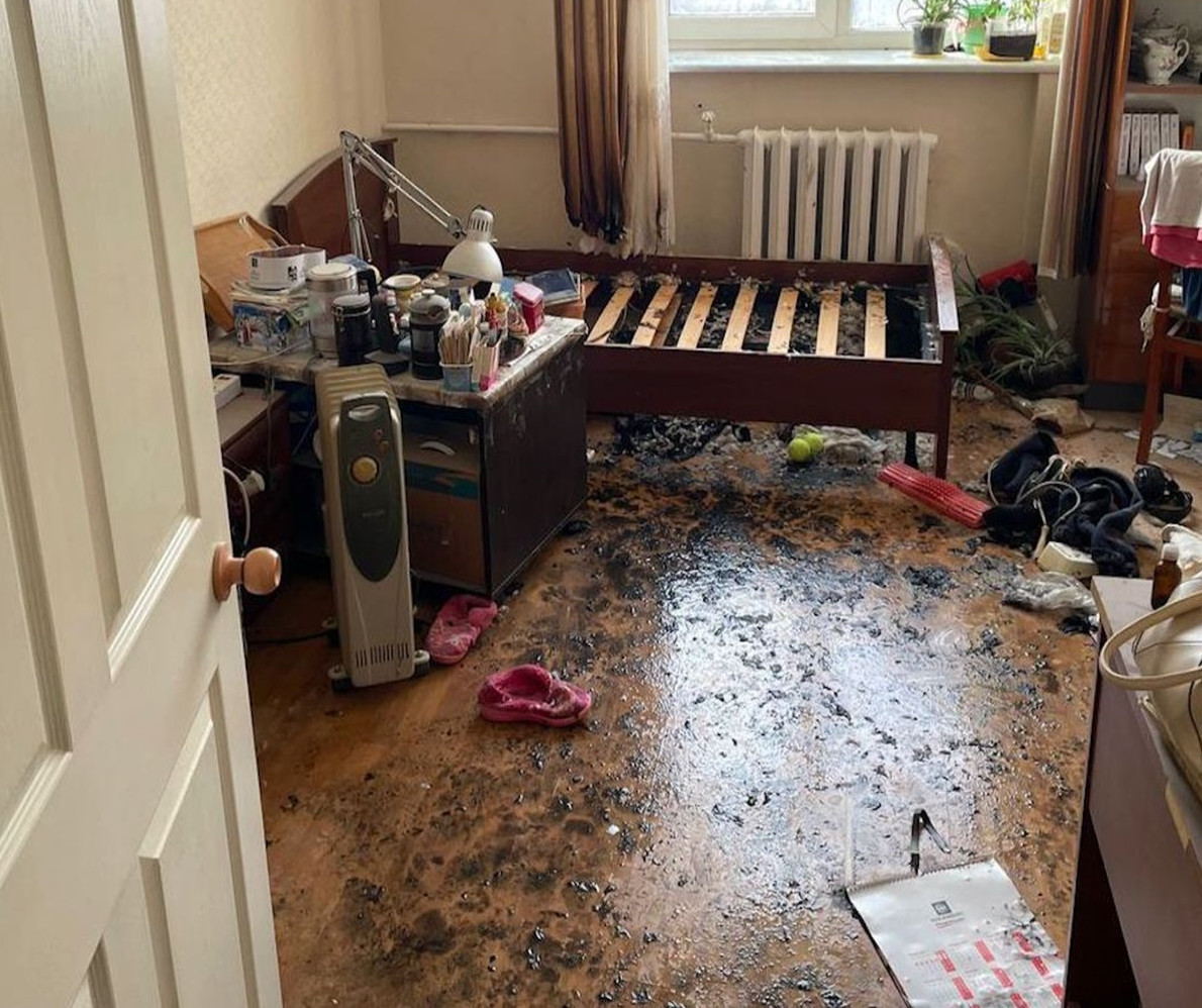 Пенсионерка сгорела заживо под китайским одеялом с подогревом, который купила на AliExpress - «Клуб - Юмора»