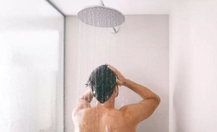 Горячий душ вреден и опасен для организма — заявляют учёные - «Клуб - Юмора»