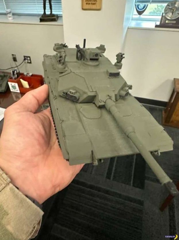 Первый взгляд на танк M1E3 Abrams - «Клуб - Юмора»