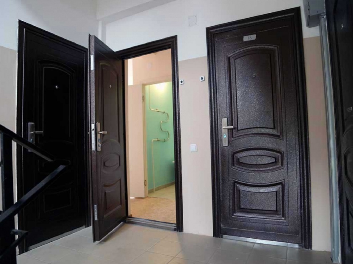 Внутрь или наружу куда на самом деле должна открываться дверь - «Клуб - Юмора»