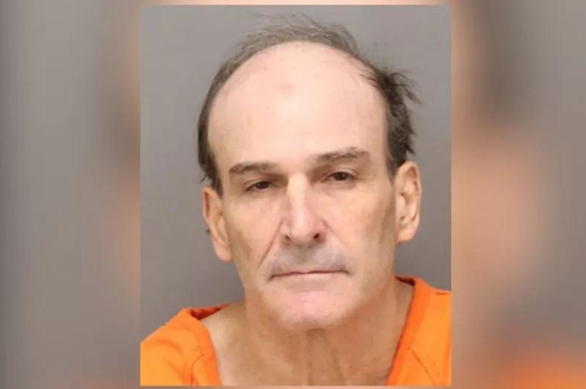 Невезучий мужчина попался полиции в 75-й раз в жизни - «Клуб - Юмора»