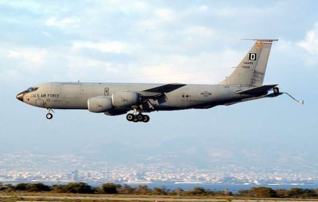 6 самолетов спецназначения, которые редко попадаются на глазах: воздушный заправщик и летающая обсерватория - «Клуб - Юмора»