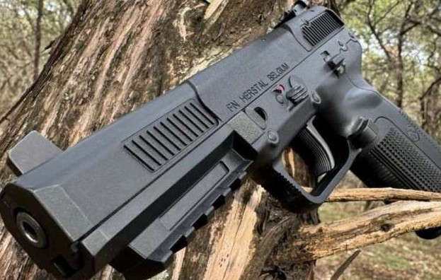 FN Five-seveN: почему американцы пытались запретить один из самых успешных пистолетов НАТО - «Клуб - Юмора»